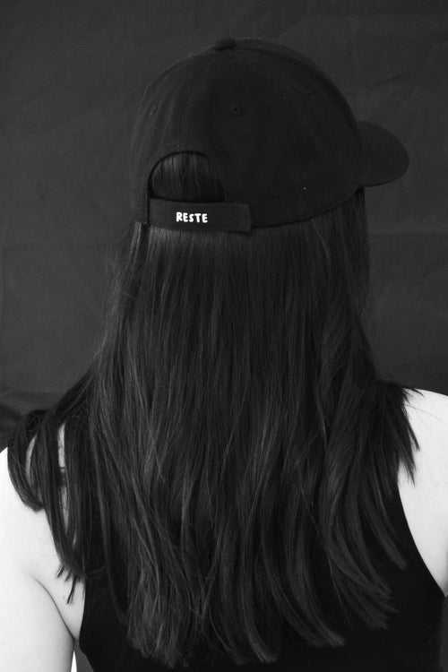 Casquette « Reste / Humains » – Noire