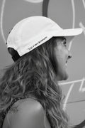 Casquette runner « On marche sur la tête » – Blanche